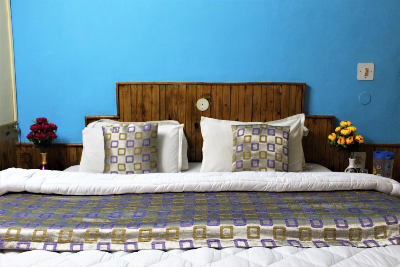 Hotel New Royal Manāli Kültér fotó